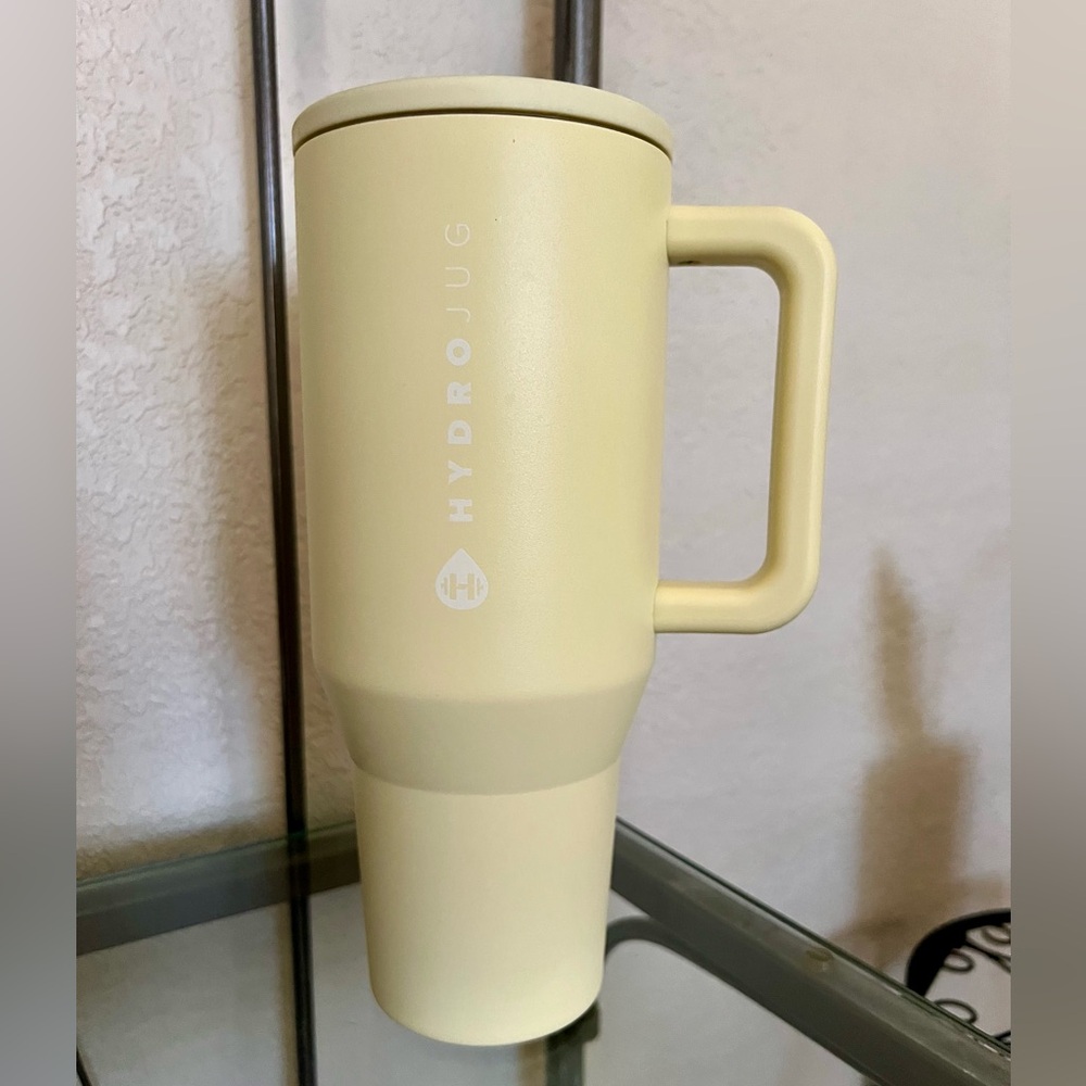 40oz HydroJug Traveler - Butter